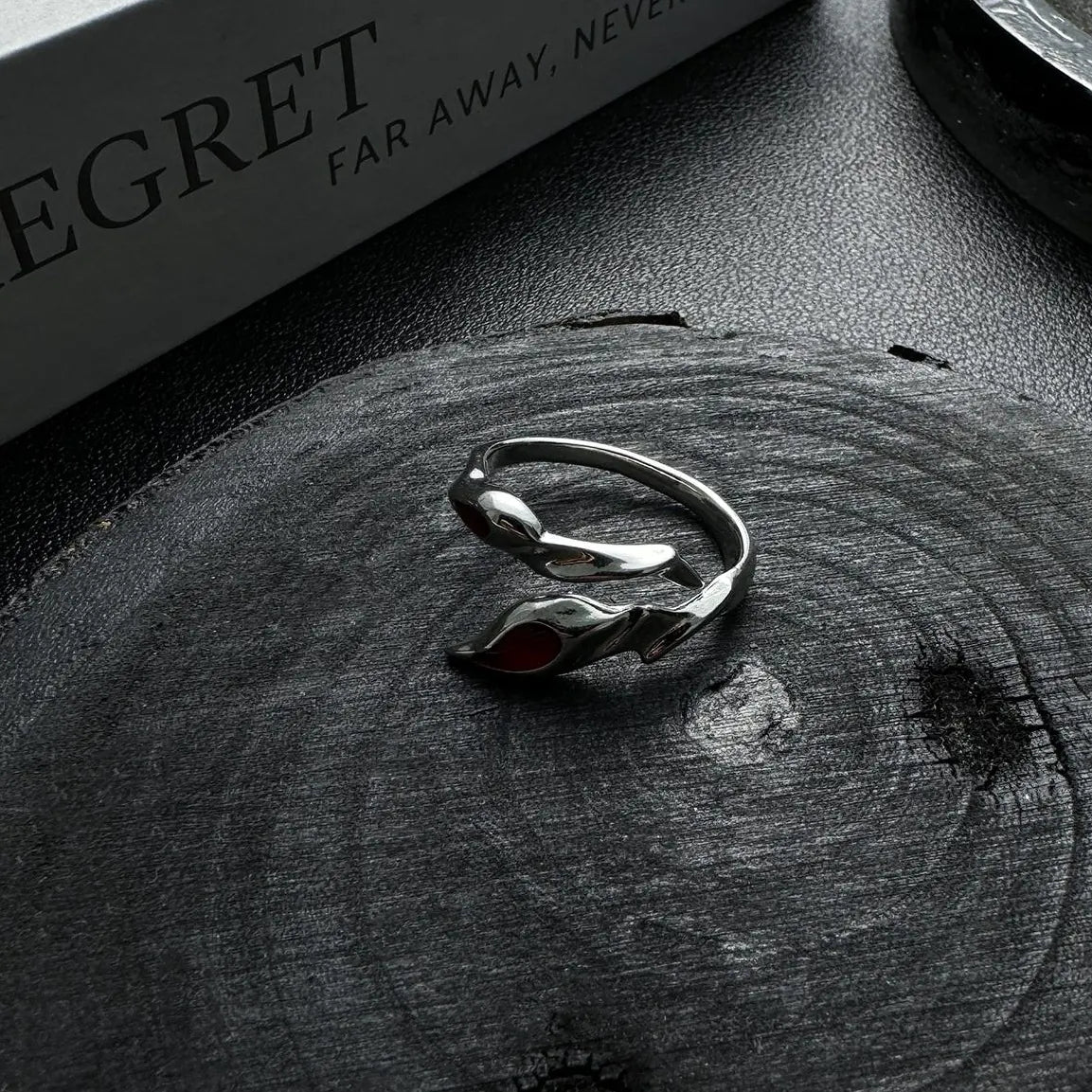 Adjustable Red Knot Ring