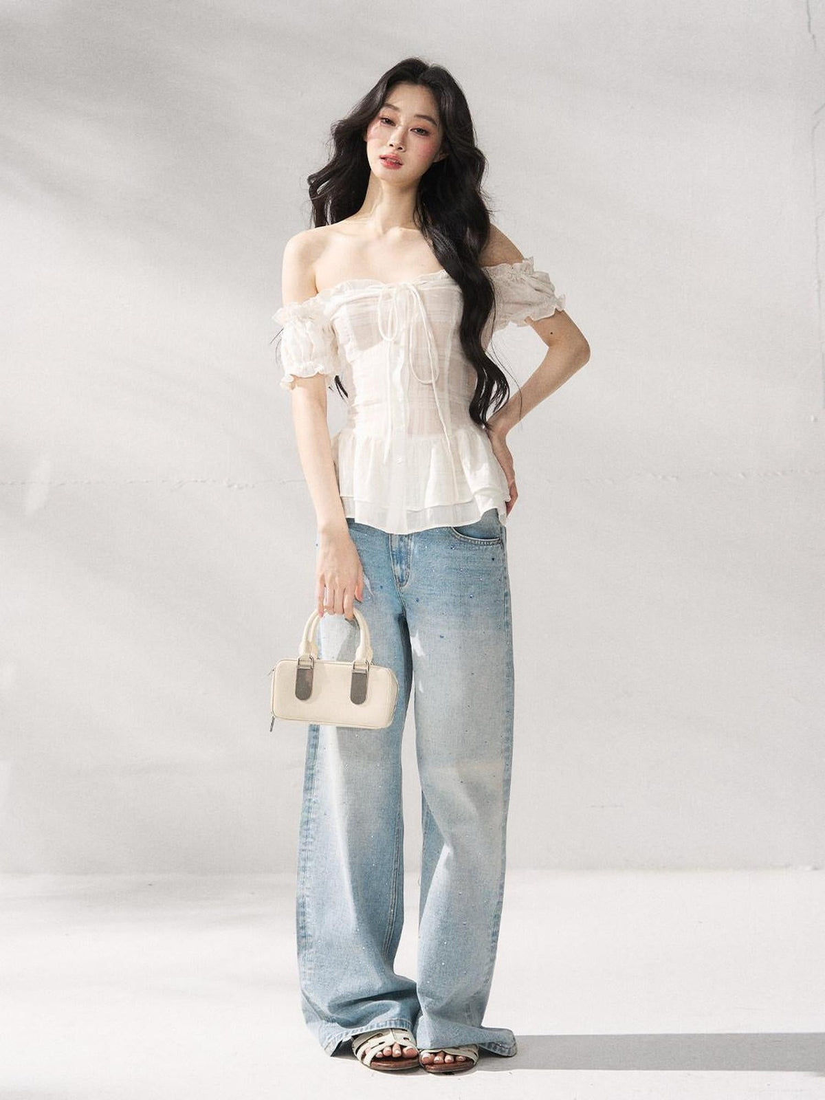 Structured Cotton Natural Waist Zipper Fly Women Blue Denim Straight Leg Jeans
