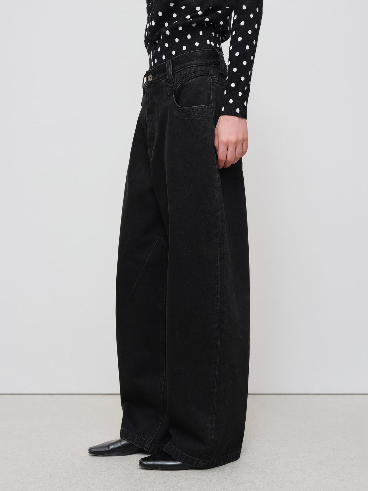 Distressed Washed Black Relaxed Fit Button Fly Mid Low Rise Women Wide-Leg Jeans
