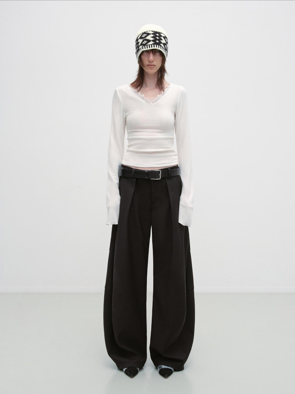 Pleated Minimalist Mid Rise Micro Stretch Casual Loose Fit Black Wide-Leg Pants