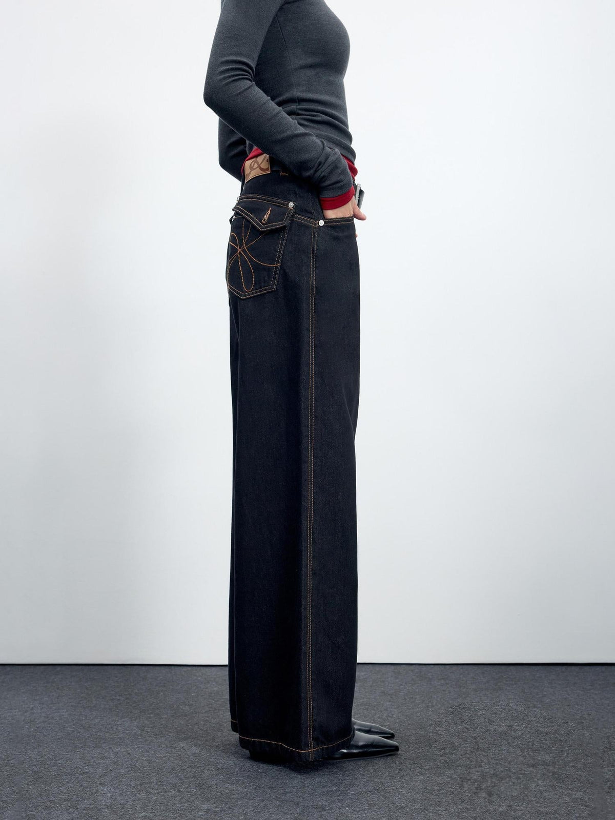 Casual Relaxed Dark Wash Cotton Natural Waist Zip Fly Denim Straight Jeans