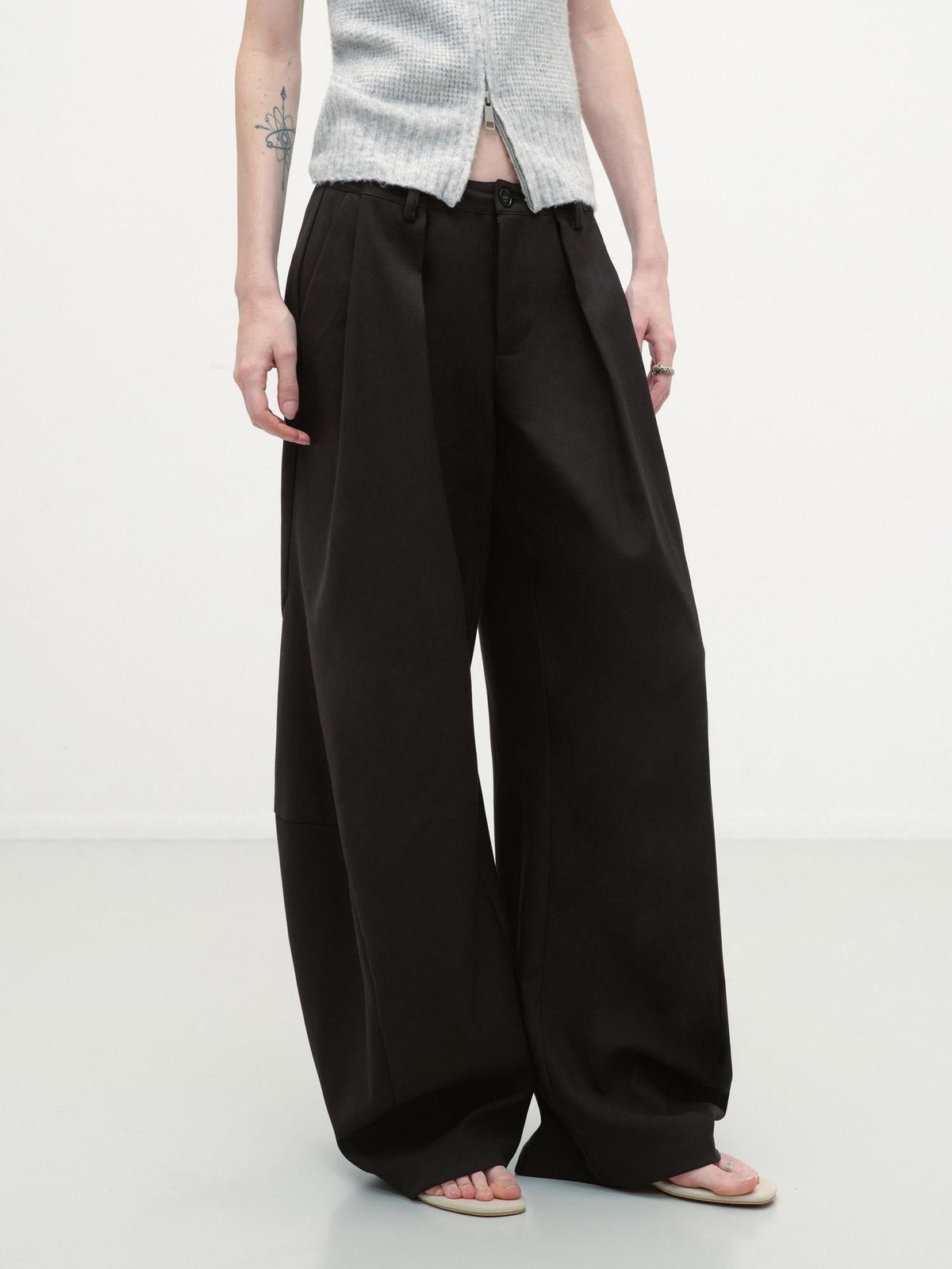 Pleated Minimalist Mid Rise Micro Stretch Casual Loose Fit Black Wide-Leg Pants