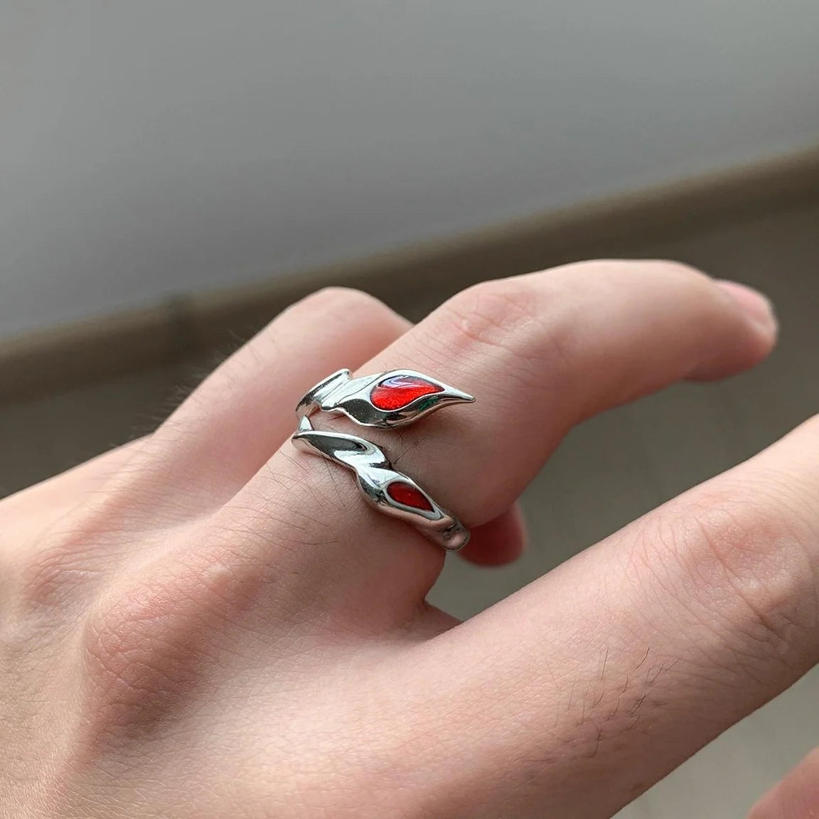 Adjustable Red Knot Ring