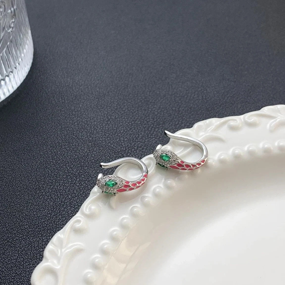 Adjustable Rose Snake Ear Cuff