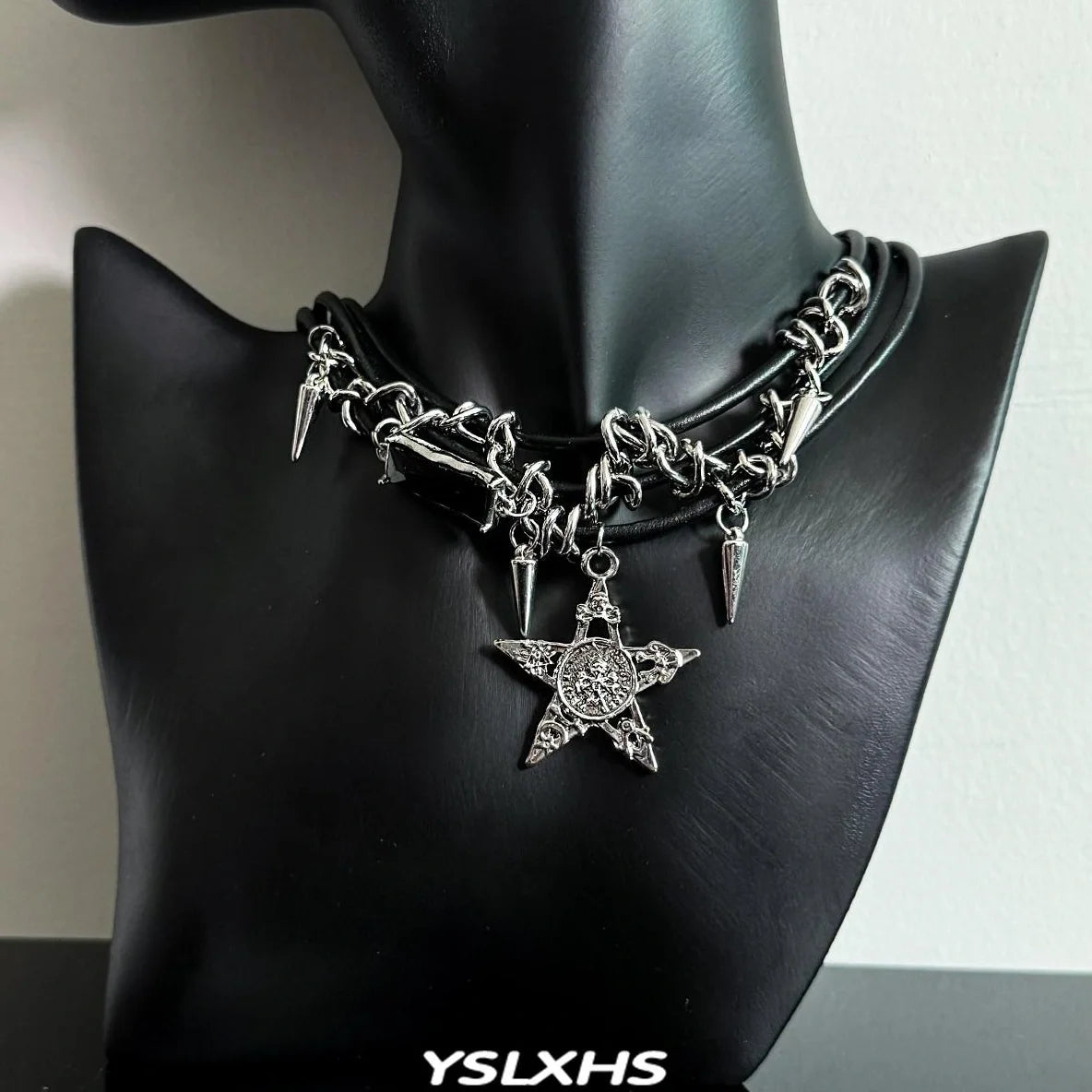 Gothic Star Rivet Choker Necklace