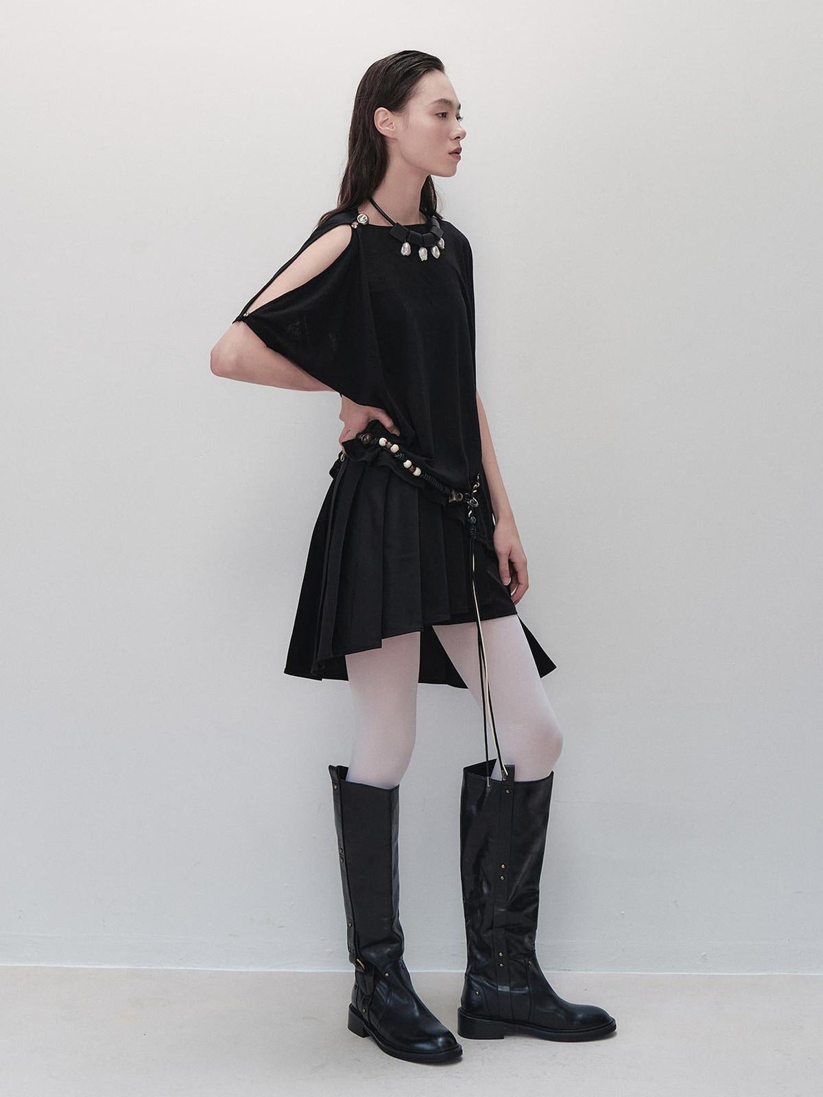 Pleated Shadow Obsidian Convertible Shorts