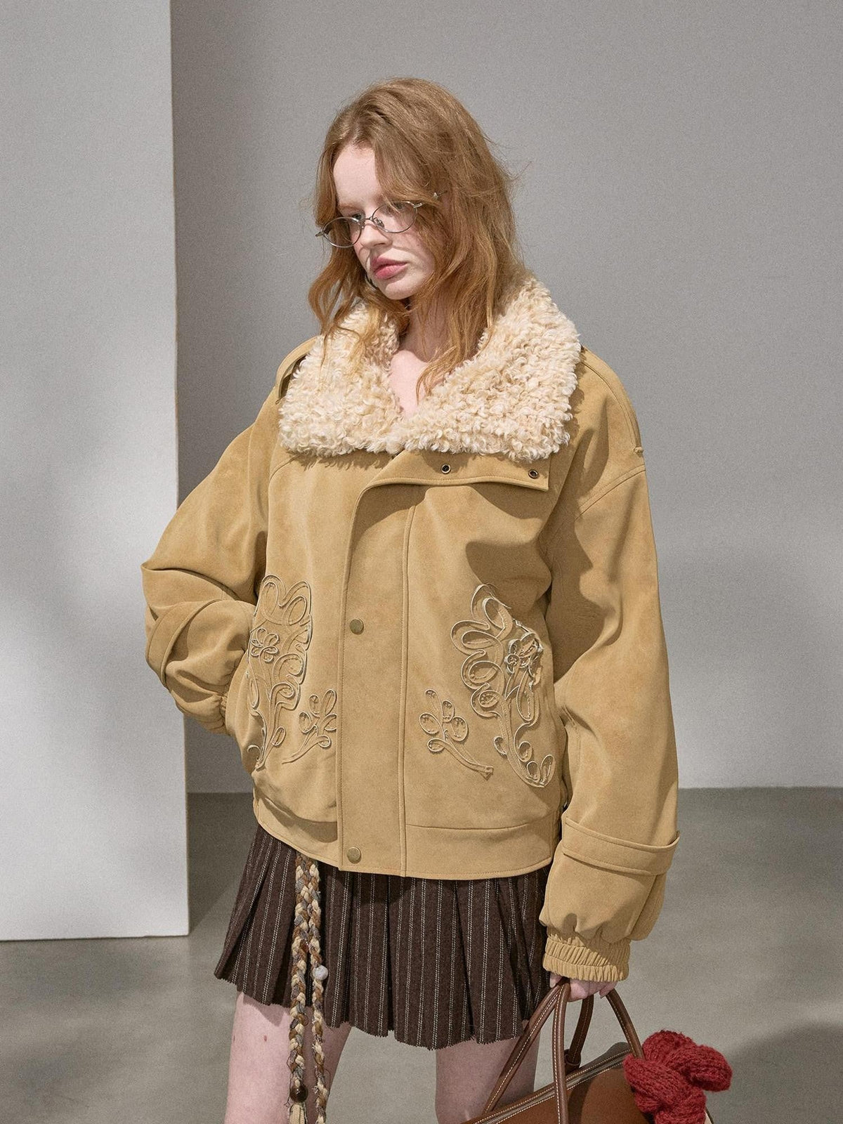 Ribbon Embroidery Faux Fur Lapel Padded Boxy Women's Pu Leather Jackets