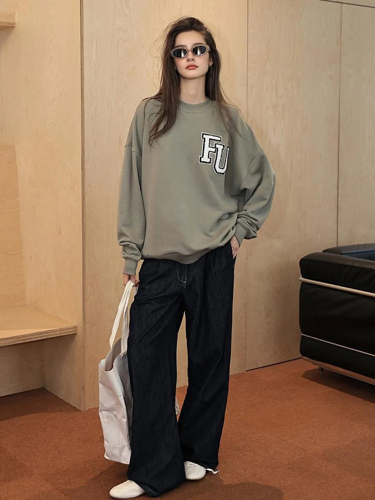 Retro Embroidered Athflow Sweatshirt