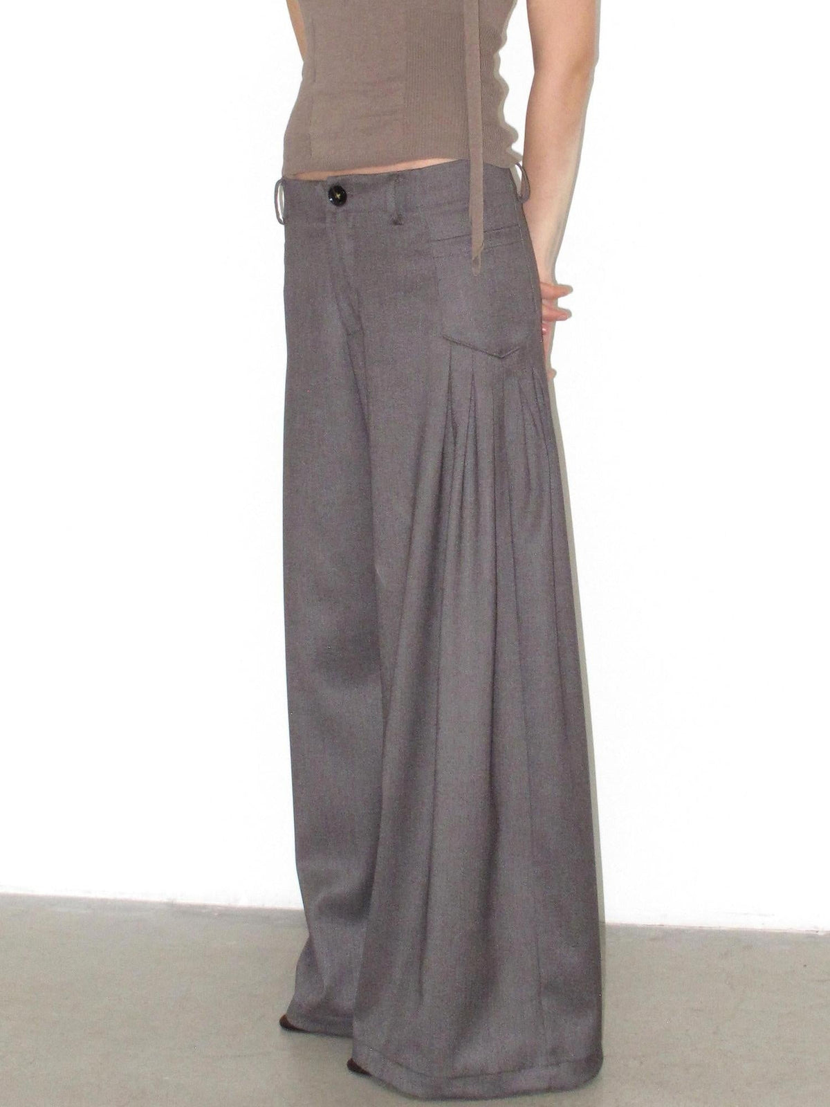 Shape Retaining Pleated Sculpted Wide Leg Mid Low Waist Women Gray Brown Pants