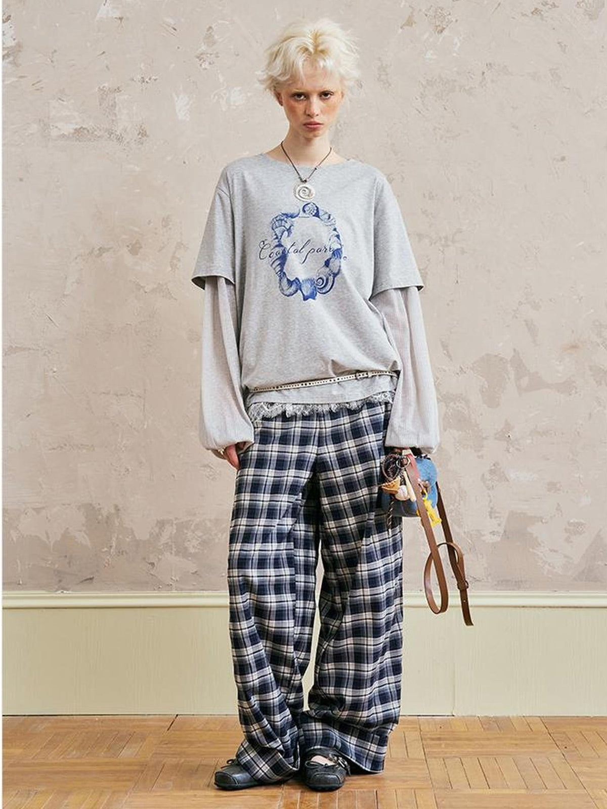 Relaxed Fold Hem Checkered Pants