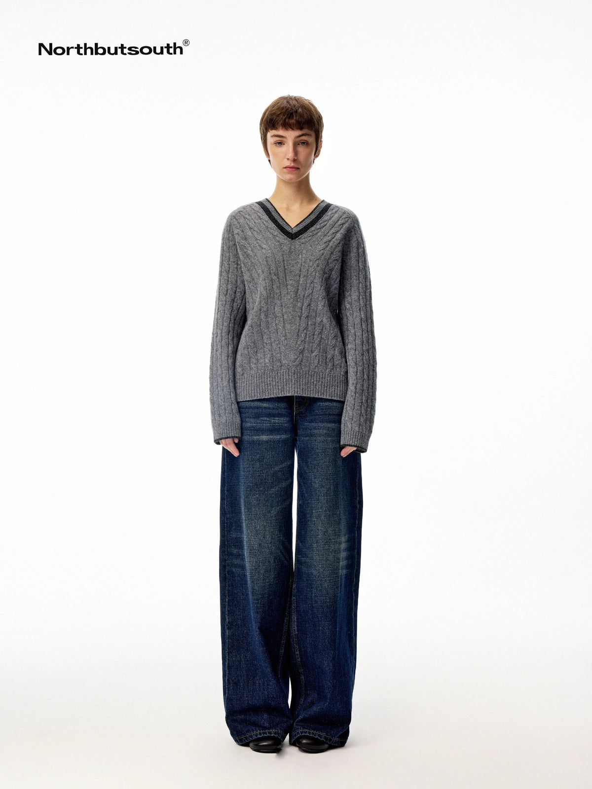 V-neck Colorblock Loose Women's 100 Percent Wool Cable-knit Sweaters
