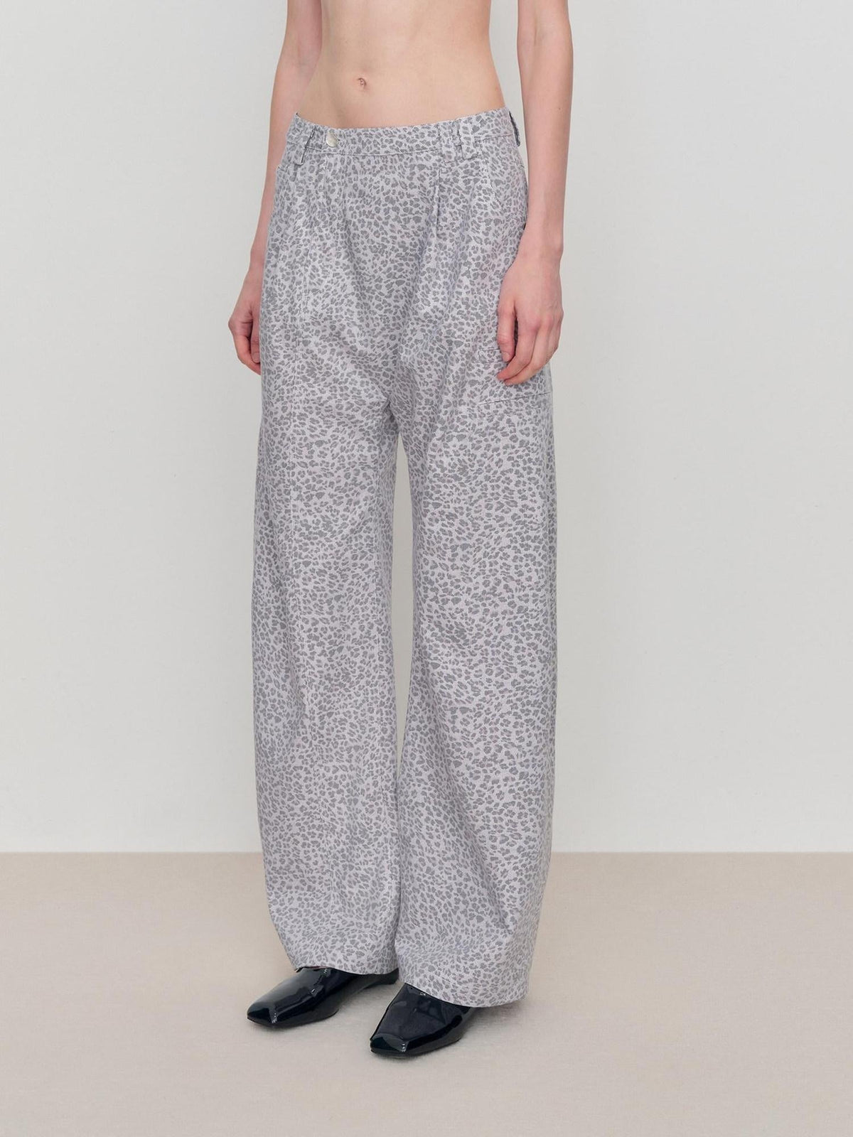Leopard Print Asymmetric Zip Low Waist Blade Cut Women Wide-Leg Pants